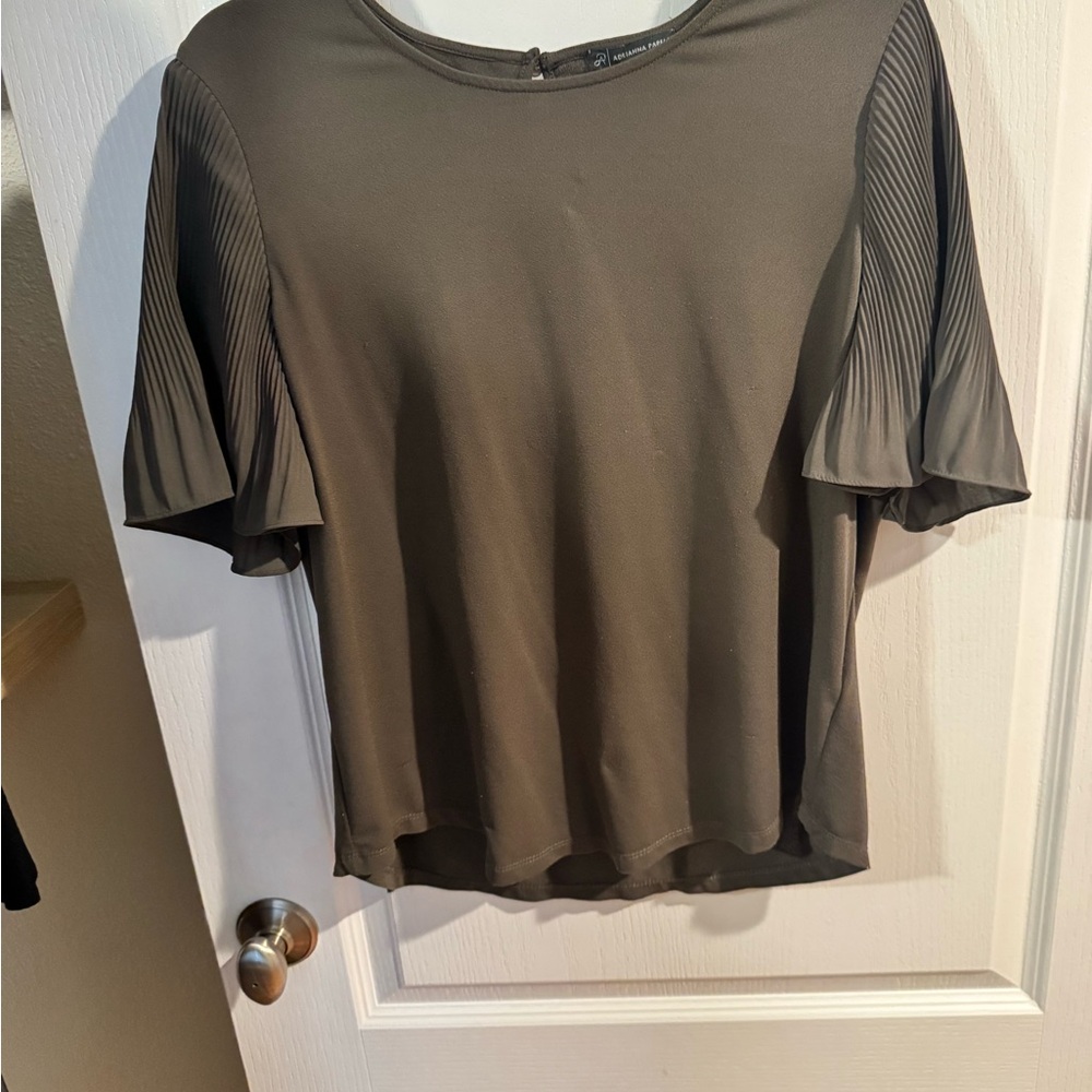 Adrianna Papell Olive Pleated Sleeve Blouse
